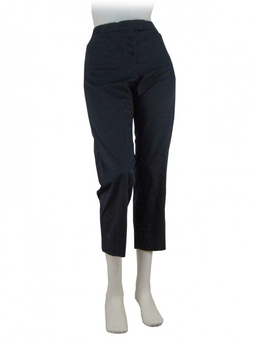 Woman Marteen Capri pants, high waist, flap with 3 buttons Woman Marteen Capri pants, high waist, flap with 3 buttons