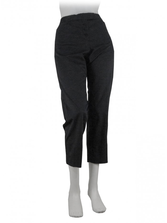 Woman Marteen Capri pants, high waist, flap with 3 buttons Woman Marteen Capri pants, high waist, flap with 3 buttons