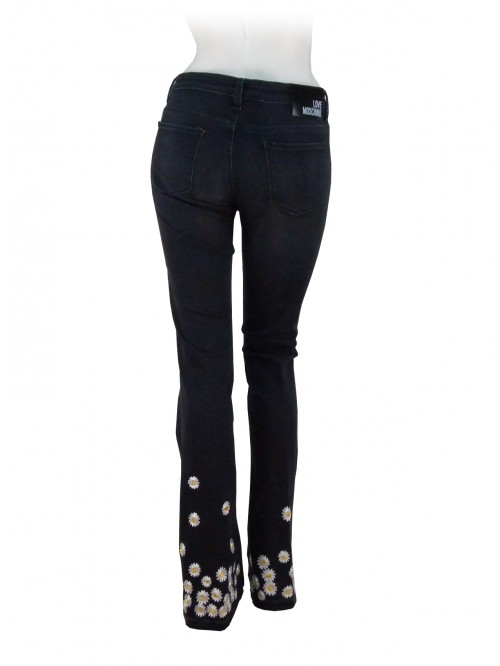 Women's jeans, flared model, regular waist, slim fit with flowers