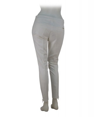 Woman trousers with side zip closure, back pockets 2