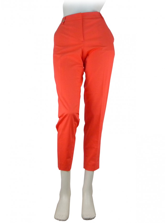 Pantalone Donna vita alta, vestibilità slim, 2 taschini posteriori. Pantalone Donna vita alta, vestibilità slim, 2 taschini posteriori.