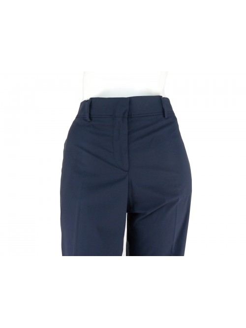 Pantalone Donna largo, vestibilità regolare, tasche modello americano.