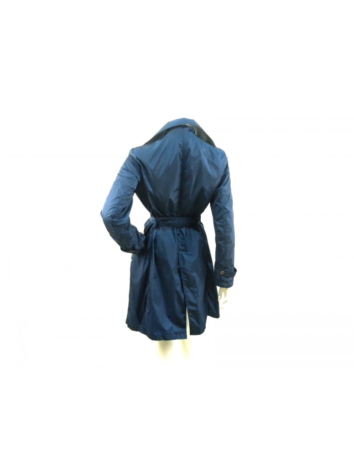 Women's single-breasted trench jacket with central rear slit
