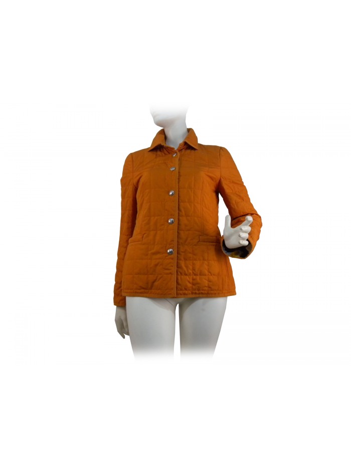 Flared lined women's jacket, ultra light feather quilt Flared lined women's jacket, ultra light feather quilt