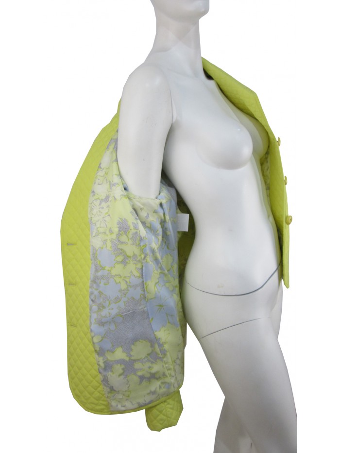 Women's jacket cut male, flared, lined in contrast