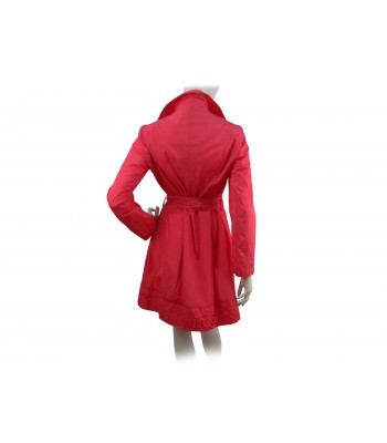 Woman Trench jacket, central knot closure, around the leg 2