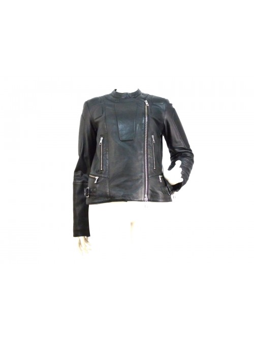 Woman biker jacket lined with light quilt Woman biker jacket lined with light quilt