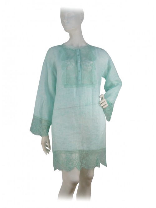 Woman long sleeve dress with chest buttons, wide fit Woman long sleeve dress with chest buttons, wide fit