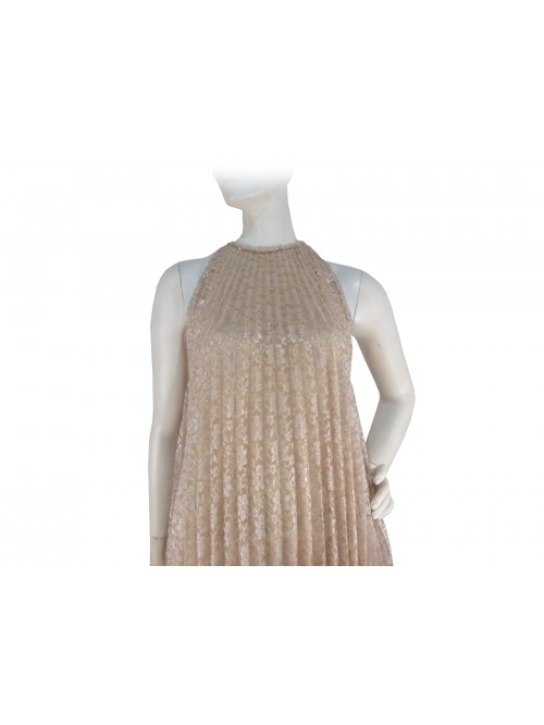 Woman dress American model neckline, throat lap with glitter