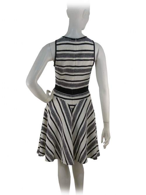 Woman dress wide shoulder, striped pattern, worked effect fabric