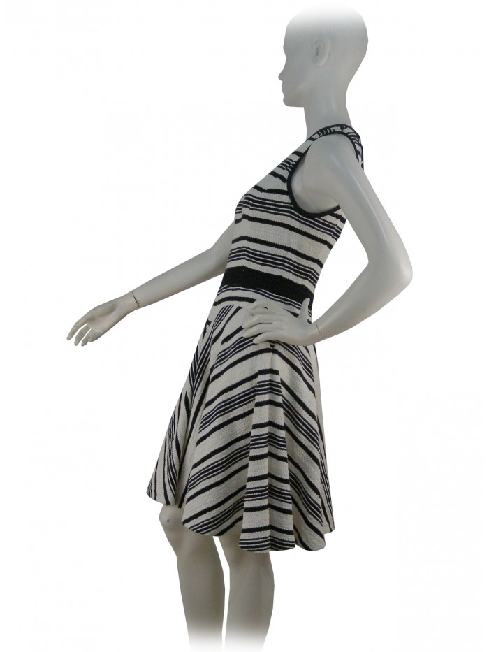 Woman dress wide shoulder, striped pattern, worked effect fabric