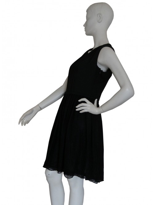 Vestito Donna con corpetto plissettato e gonna in pizzo.