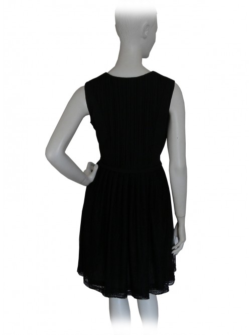 Vestito Donna con corpetto plissettato e gonna in pizzo.