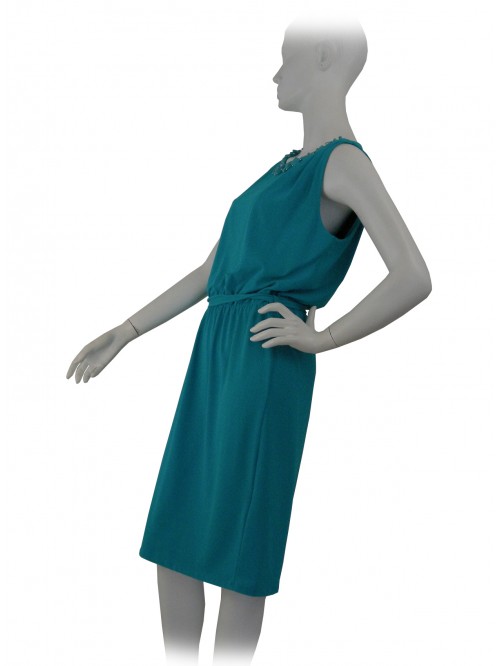 Dress woman sleeveless knit, stone inserts on the neck