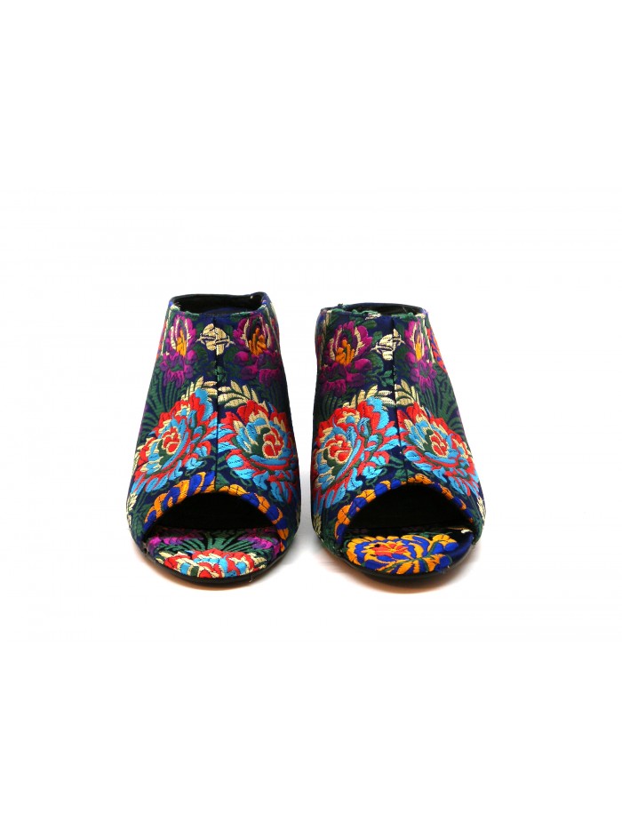 Korella women's sandals with multicolor brocade pattern