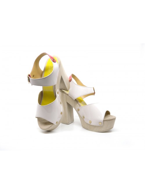 Women's sandals with 130mm heel and wedge sole, glossy effect, buckle