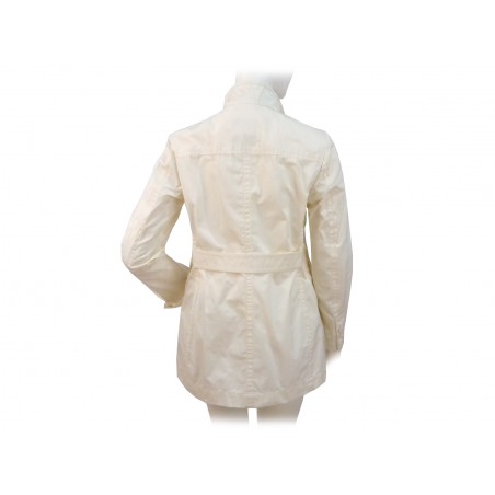 Giacca Donna sfiancata collo alto 2 tasche con chiusura ganci.