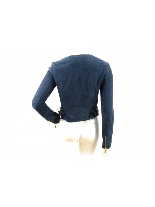 Short reindeer woman jacket with vertical and horizontal pockets