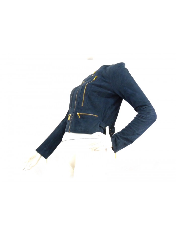 Short reindeer woman jacket with vertical and horizontal pockets