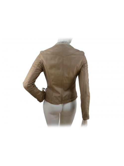 Slim-fit women's jacket with asymmetrical closure and decoration