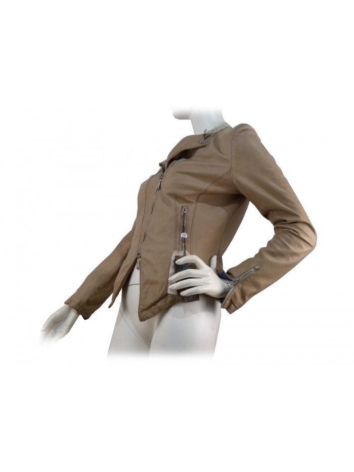 Slim-fit women's jacket with asymmetrical closure and decoration