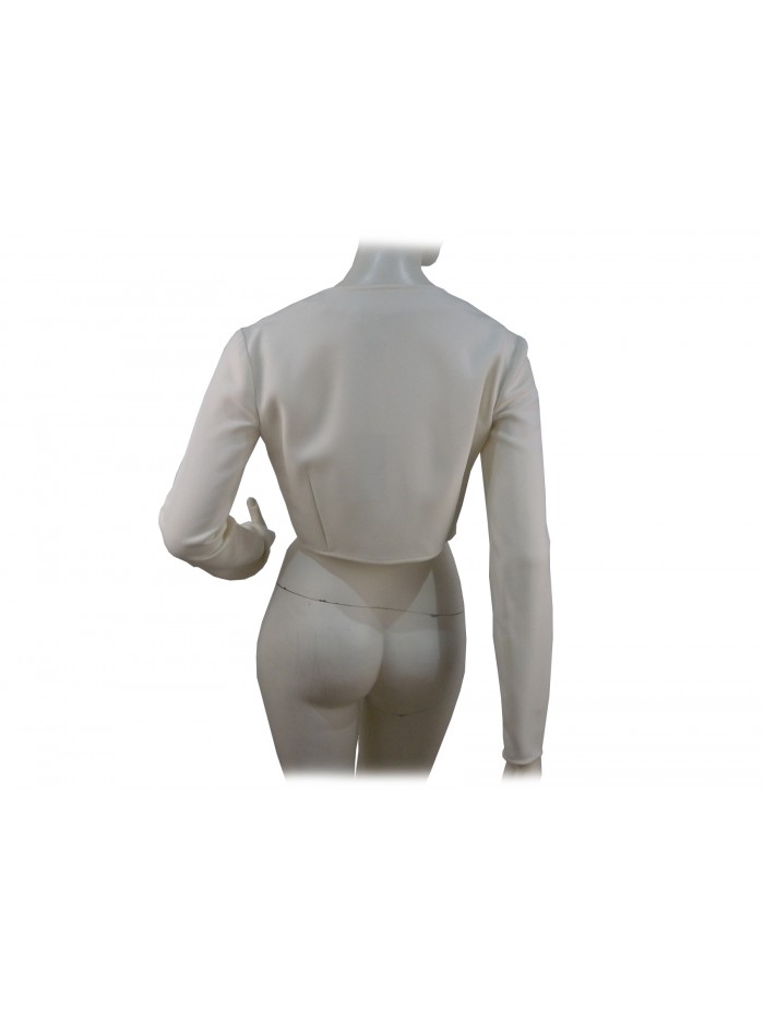 Giacca donna copri spalla corto con chiusura zip argento.