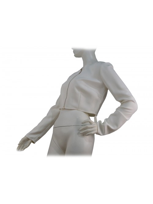 Giacca donna copri spalla corto con chiusura zip argento.