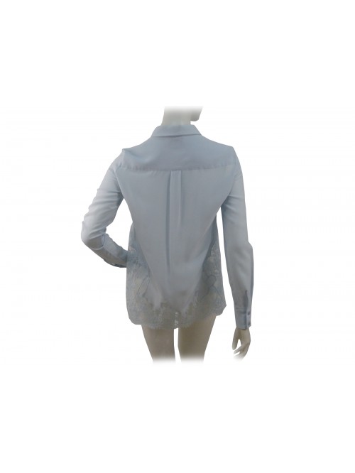 Long sleeves shirt, 3 buttons with lace bottom.