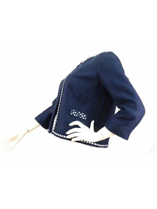 Woman lined chanel model, 3/4 sleeve with ribbon decoration