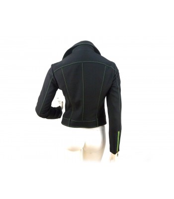 Slim double-breasted jacket with asymmetrical closure 2