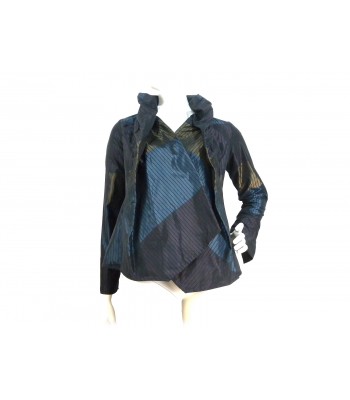 Women's open jacket, collar with ruffle, half-belt fixed closure 2