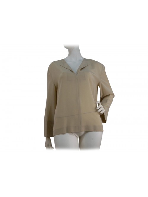 Camicia donna paricollo aperta, svasata con manica larga. Camicia donna paricollo aperta, svasata con manica larga.