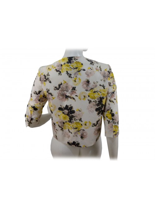 Women's short model chanel jacket, 3/4 sleeve, buttons