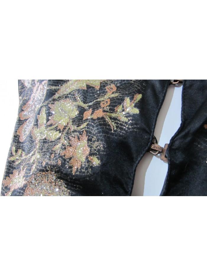 Caftan model woman shirt, long sleeve with embroidered decoration