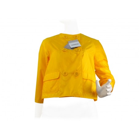 Giacca Donna Aba corto doppio petto giro collo con tasche a vista. Giacca Donna Aba corto doppio petto giro collo con tasche a vista.