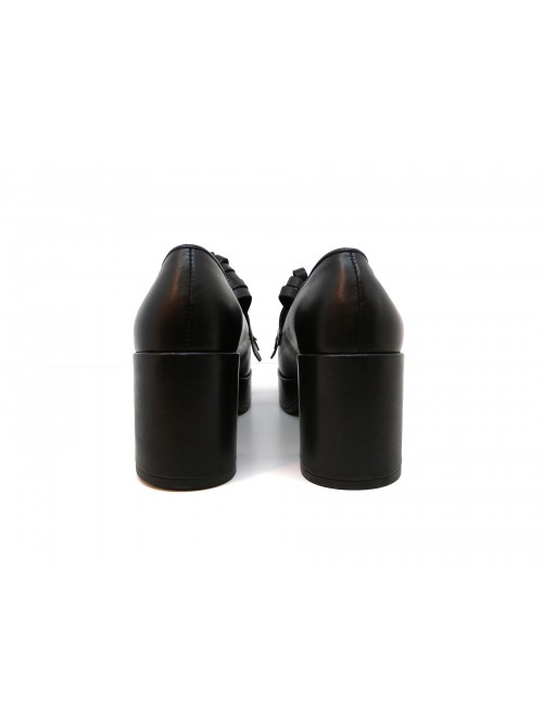 Woman shoe art. 93 Corium Black, 80 mm heel, brushed calf leather with fringes.