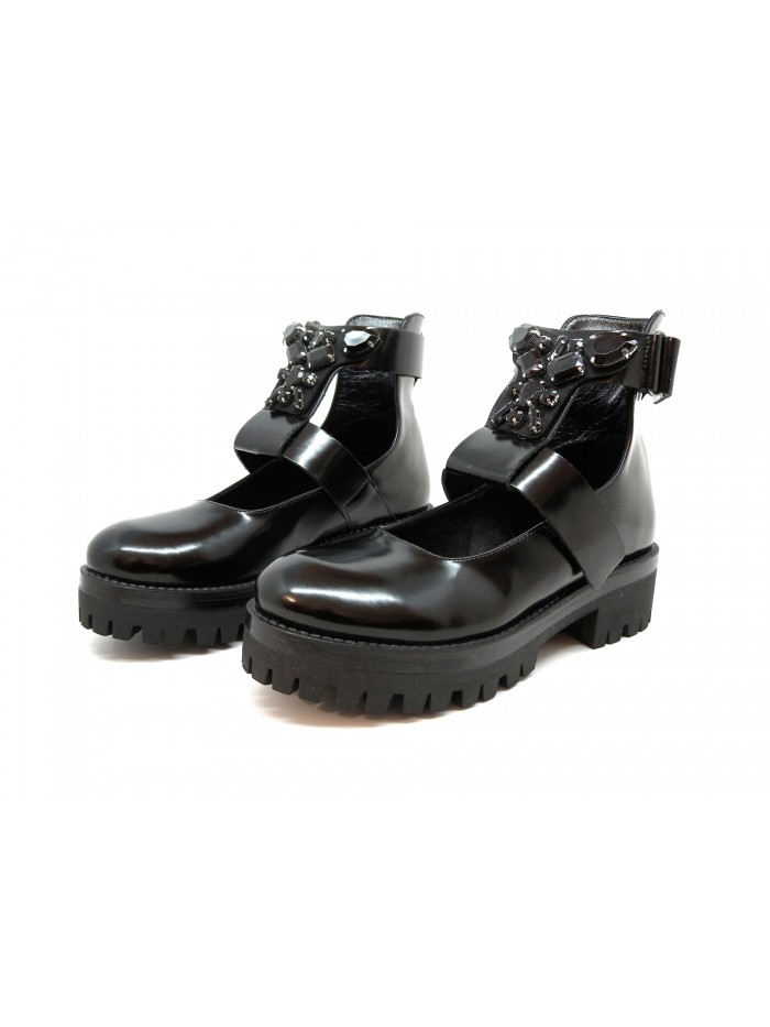 Woman shoe art. 3021 Abrasiv Black, glossy brushed leather, open m Woman shoe art. 3021 Abrasiv Black, glossy brushed leather, open m