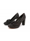 Mod. Inglesina Frangia women's shoe, suede leather, 90 mm heel, fringe and central bow.