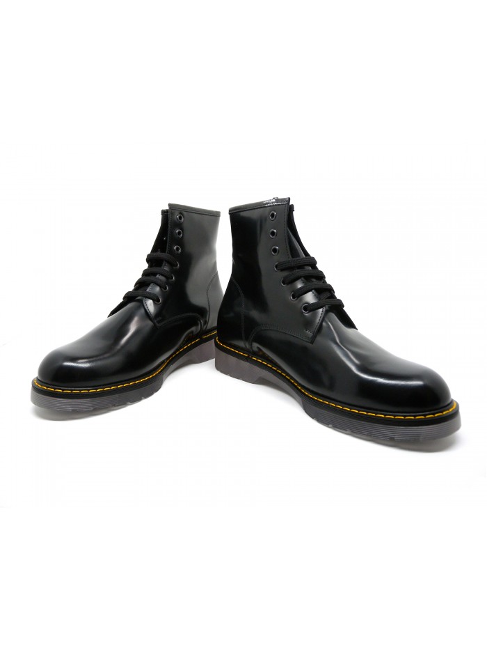 Amphibious woman shoe Mod. 3498NV Dover high laced shoes with sole in carrarmato, brushed leather Made in Italy.