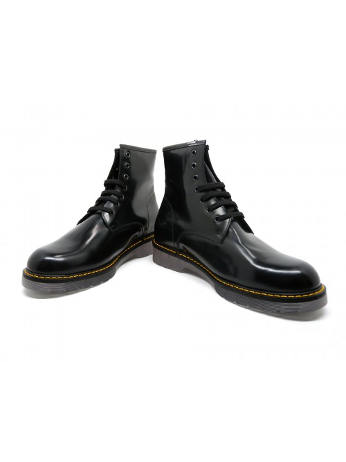 Amphibious woman shoe Mod. 3498NV Dover high laced shoes with sole in carrarmato, brushed leather Made in Italy.