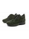 Mod. 3030NV women's laced shoe with rubber sole, round toe, Made in Italy suede leather.