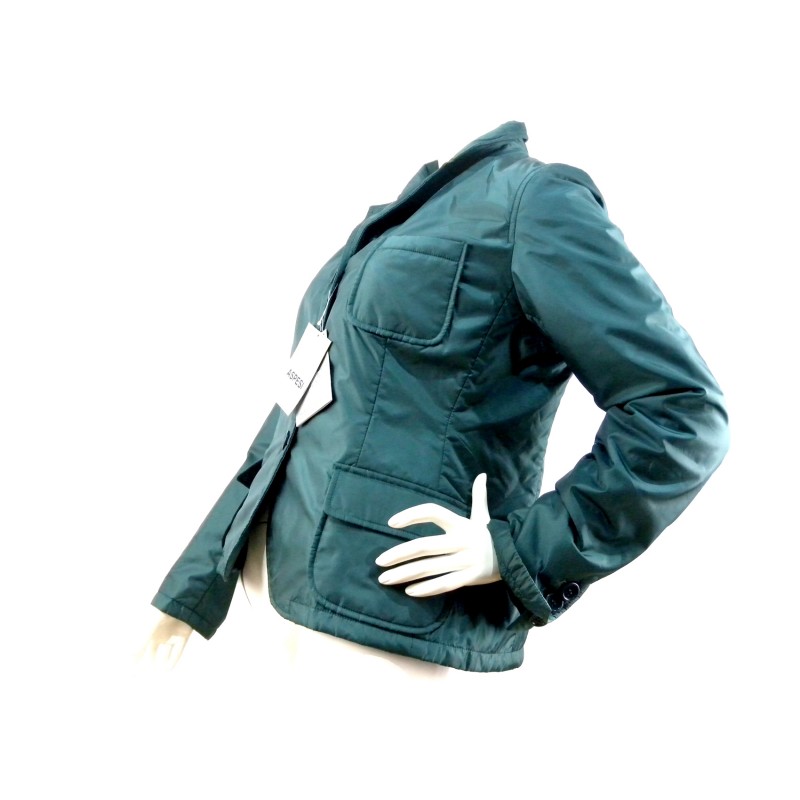 Donna Ricciola Winter jacket, men's cut with flared buttons.