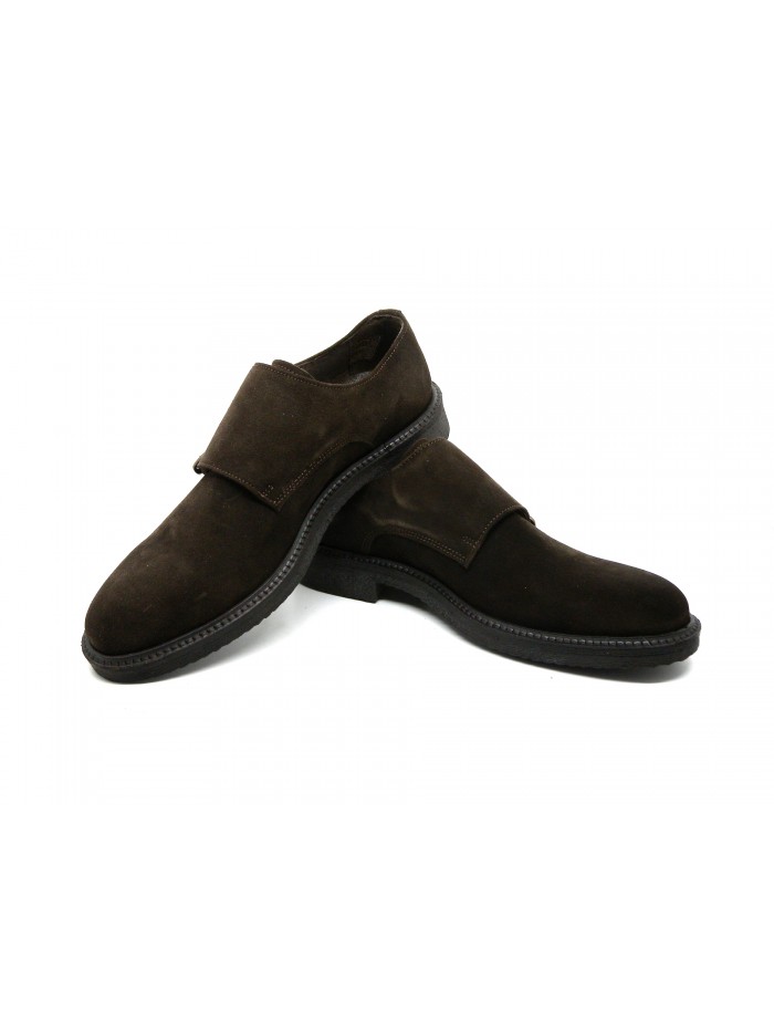 Man shoes Mod 1926 Pell. Velor Ecrù, model with double buckle closure, round toe, Made in Italy suede leather.