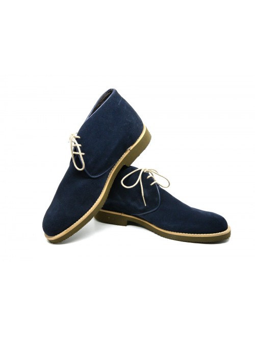 Men's shoe Art. Frank Camoscio Blue, ankle boot, round toe, contrast laces, Made in Italy suede leather.