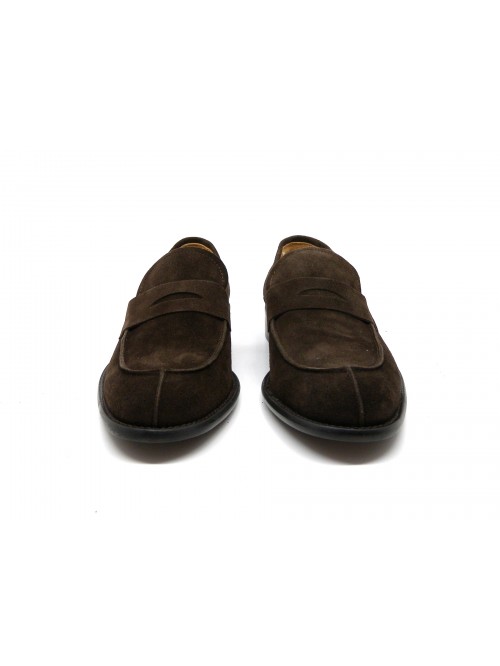 Man shoes Mod. 2889 Suede Moro Olimpo, moccasin with central point seam, Made in Italy suede leather.