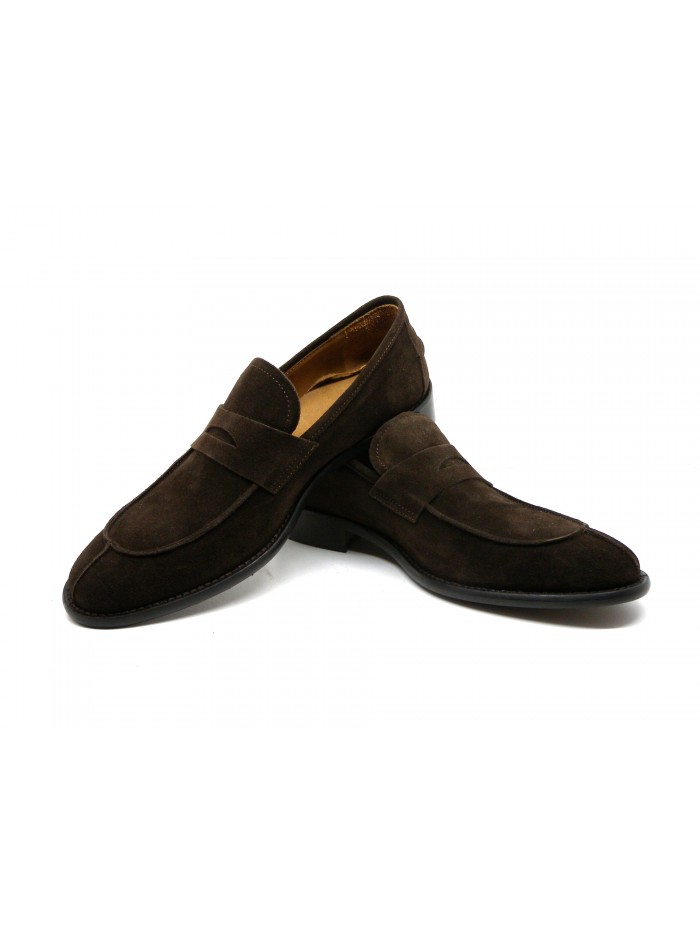 Man shoes Mod. 2889 Suede Moro Olimpo, moccasin with central point seam, Made in Italy suede leather.