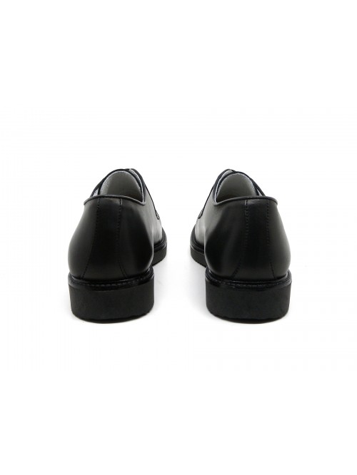 Man shoe Mod. 5170 Dover Black, regular pattern, round toe, waxed laces, brushed leather Made in Italy.