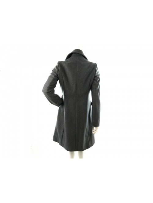 Woman jacket Art. WK21100 T6338, single-breasted model with buttons in the upper part of the collar, 2 side pockets.