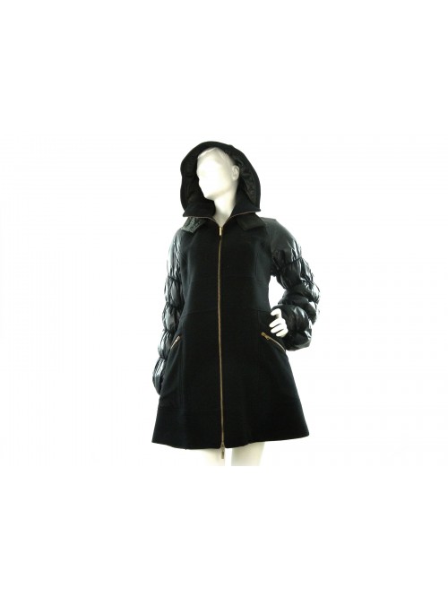 Mod. 25M8013 woman jacket, flared model, gold central zip closure,