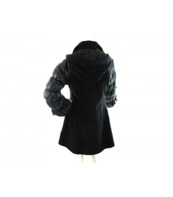 Mod. 25M8013 woman jacket, flared model, gold central zip closure, 2